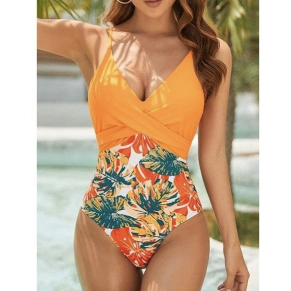 Binlowis Other - One Piece Women's Orange and Tropical Print Swimsuit Women's Size Large NWT